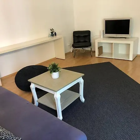 Appartement Attraktive, Helle Erdgeschosswohnung Nahe Uni