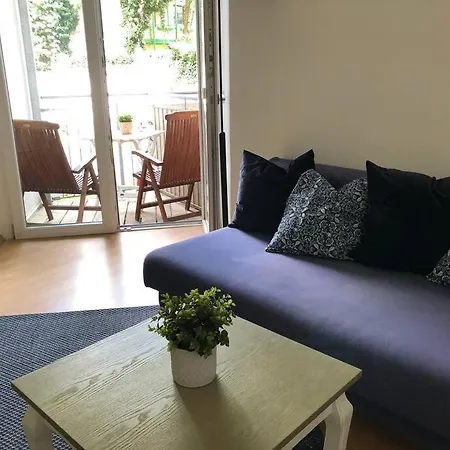 Attraktive, Helle Erdgeschosswohnung Nahe Uni Appartement Magdebourg
