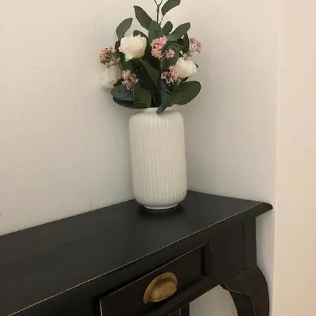 Attraktive, Helle Erdgeschosswohnung Nahe Uni