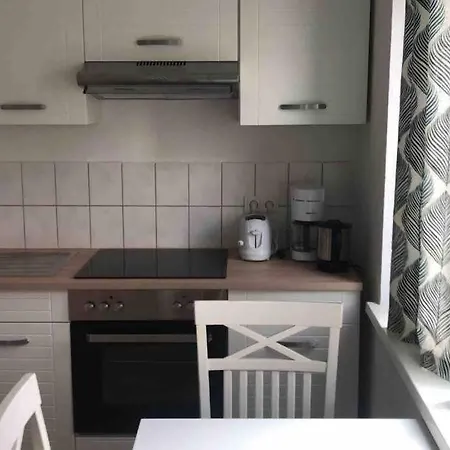 Attraktive, Helle Erdgeschosswohnung Nahe Uni Lägenhet *